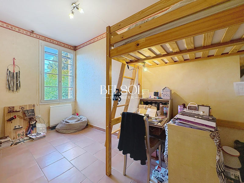 Mas - 295 m² - 10 pièces