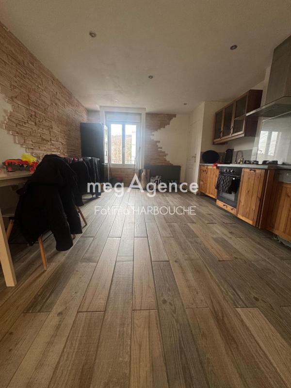 Appartement - 83 m² - 3 pièces