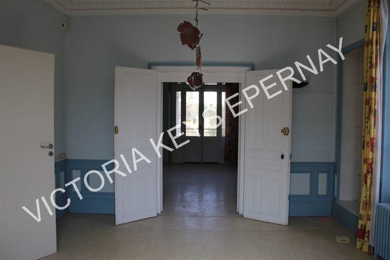 Maison bourgeoise - 300 m² - 14 pièces