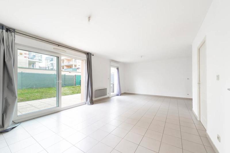 Appartement - 120 m² - 7 pièces