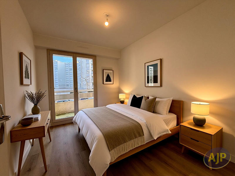 Appartement - 70 m² - 3 pièces