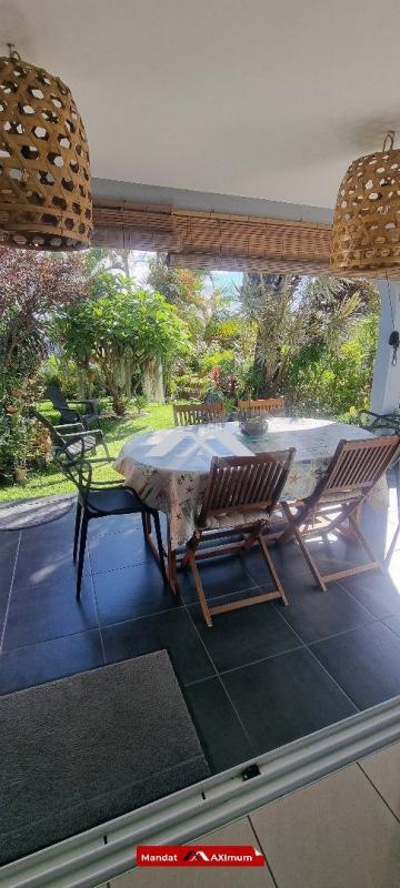 Maison traditionnelle - 75 m² - 4 pièces