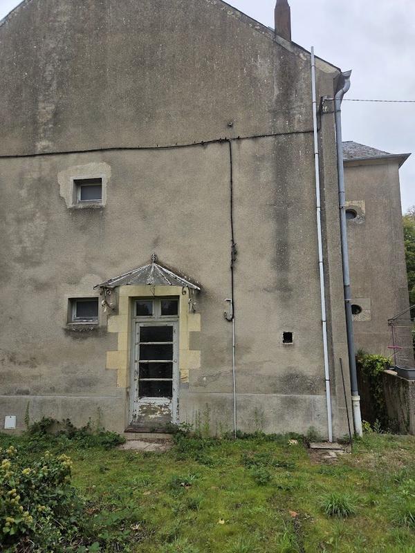 Maison - 400 m² - 21 pièces