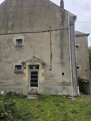 Maison - 400 m² - 21 pièces