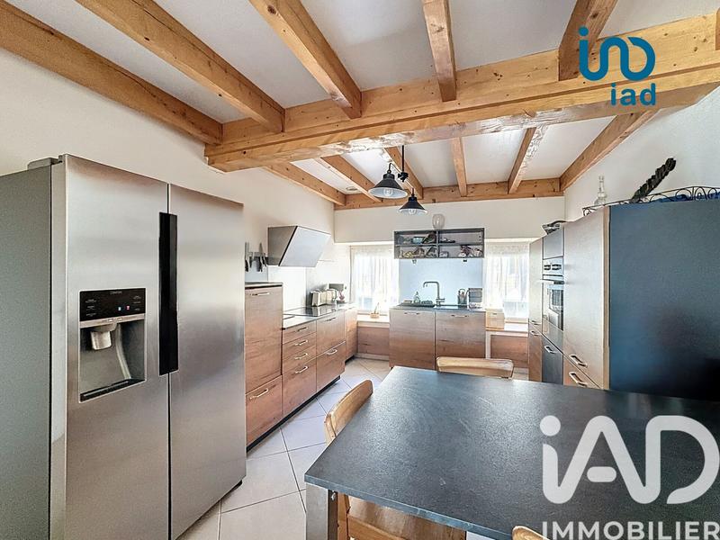 Appartement - 97 m² - 3 pièces