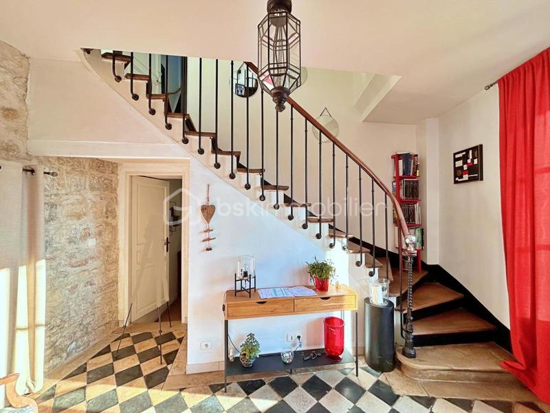 Maison de maîtres - 215 m² - 8 pièces