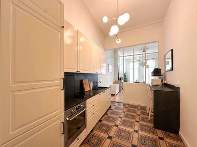 Appartement - 141 m² - 4 pièces