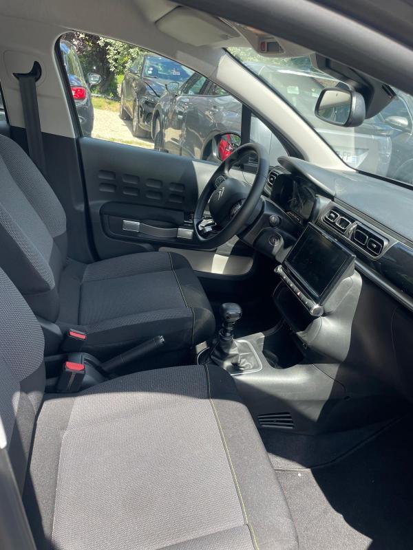 Citroën C3 III 1.2 Puretech 110 s&amp;S 6cv Shine Business Bv6