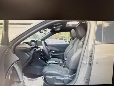 Peugeot 2008 II Hybrid 145 e-Dcs6 Gt