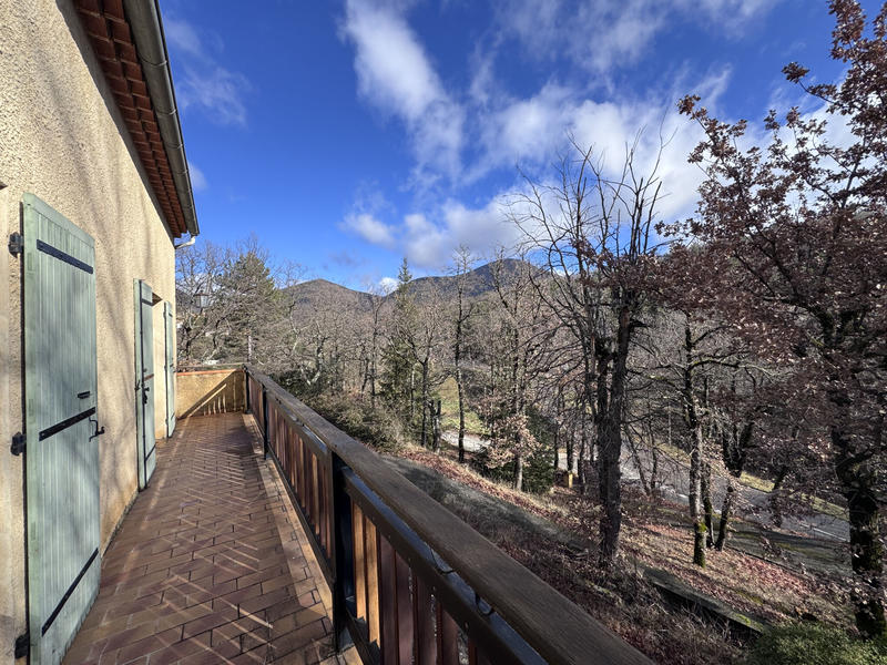 Maison - 148 m² - 5 pièces