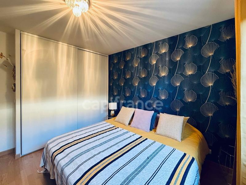 Appartement - 75 m² - 3 pièces