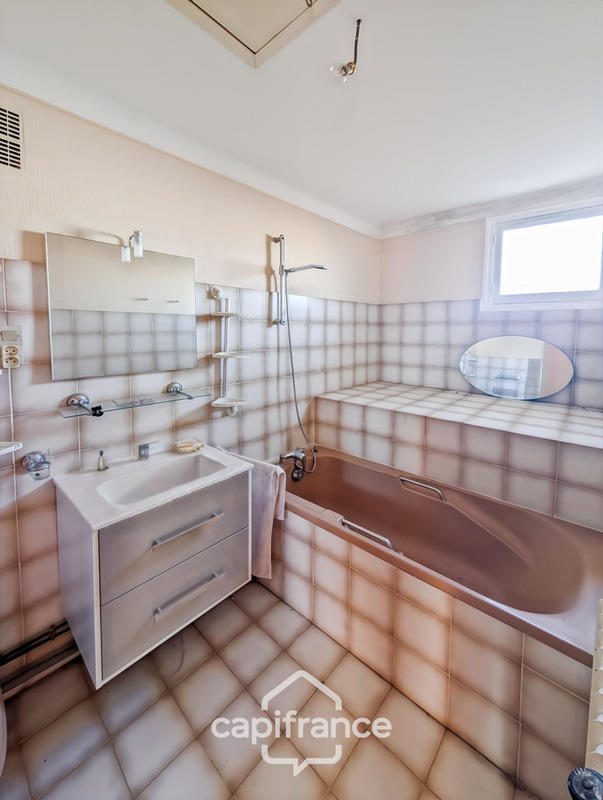 Maison de ville - 80 m² - 4 pièces