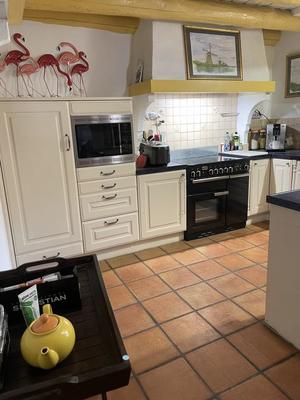 Mas - 237 m² - 8 pièces