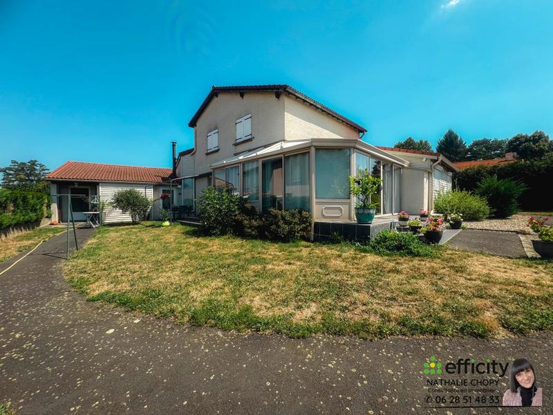 Maison - 148 m² - 6 pièces