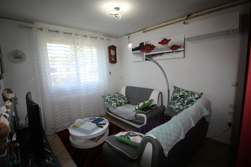 Maison - 102 m² - 6 pièces