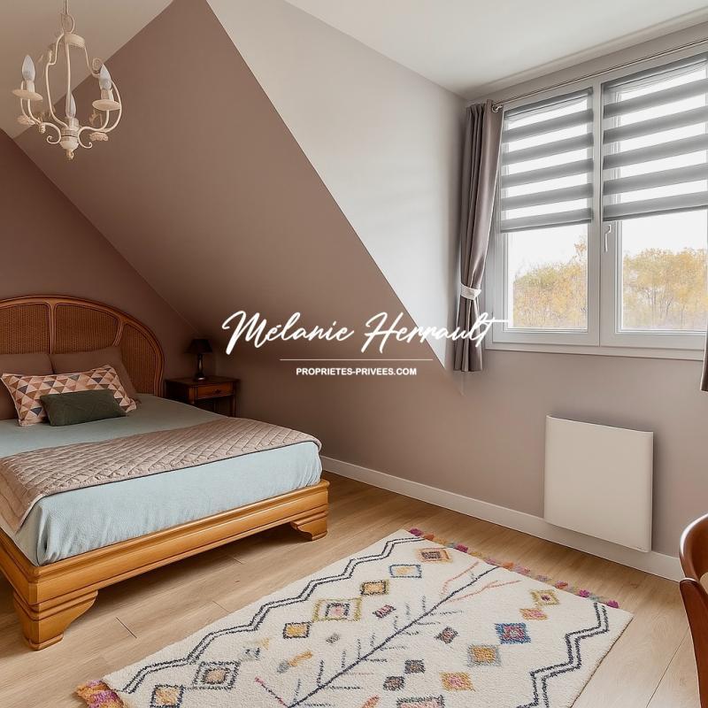 Maison - 223 m² - 9 pièces