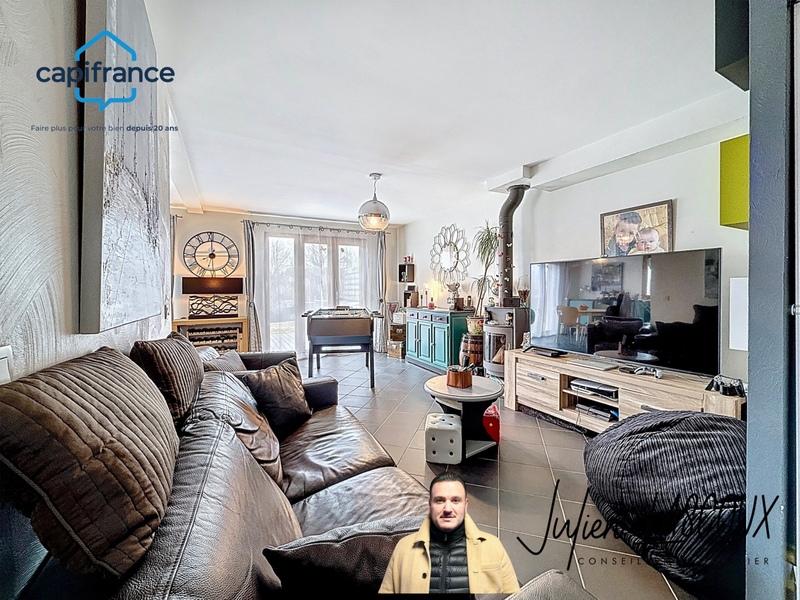 Maison - 98 m² - 5 pièces