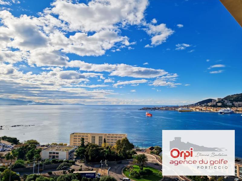 Appartement - 92 m² - 4 pièces