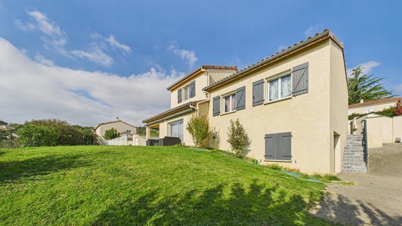 Pavillon - 133 m² - 6 pièces