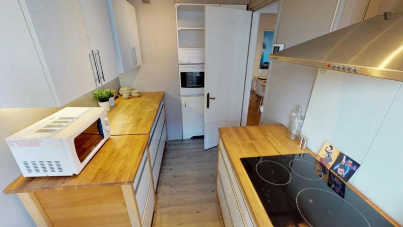 Chambre - 14 m² - 4 pièces