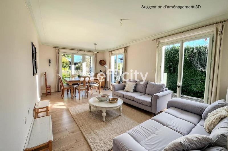 Maison - 110 m² - 4 pièces