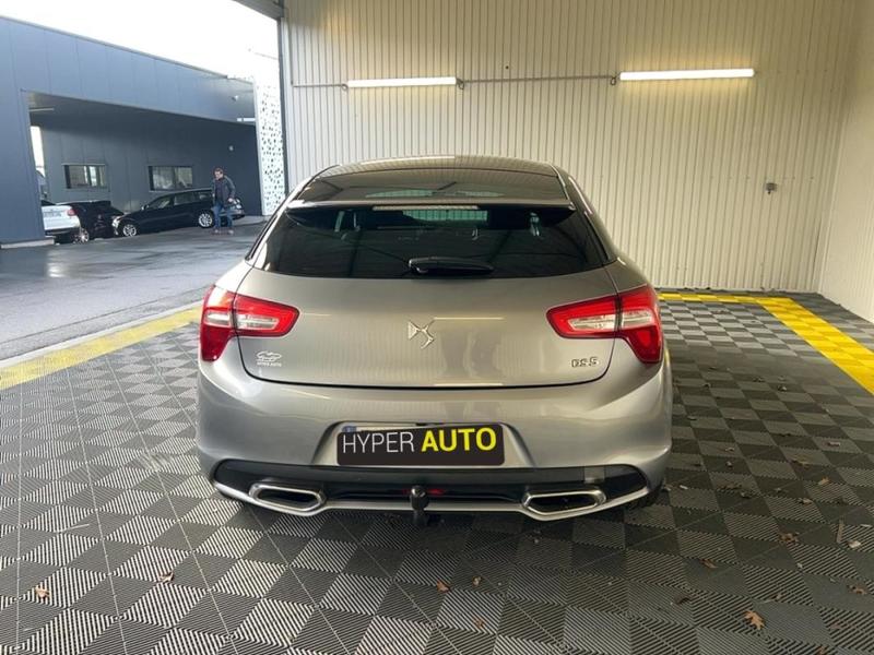 Ds Ds 5 Bluehdi 120 Ss Bvm6 So Chic