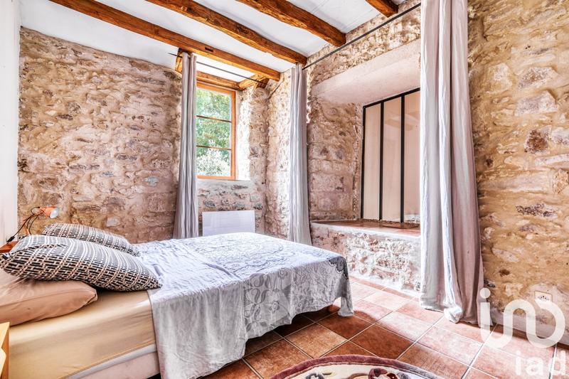 Maison - 281 m² - 10 pièces