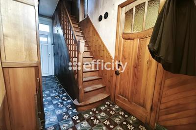 Maison - 164 m² - 8 pièces