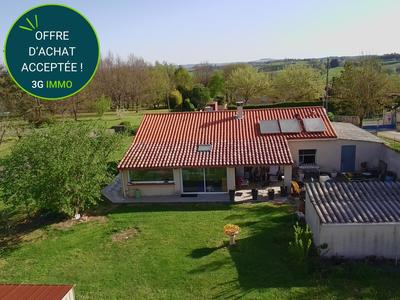 Maison - 101 m² - 6 pièces