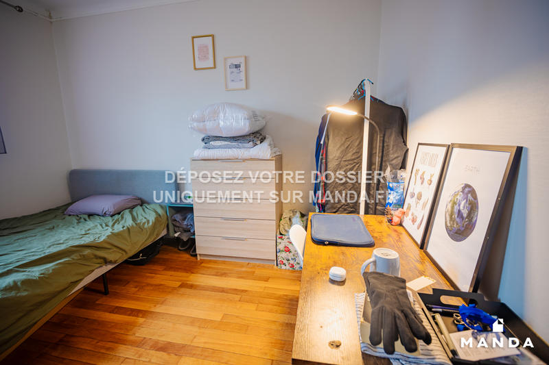 Chambre - 13 m² - 5 pièces