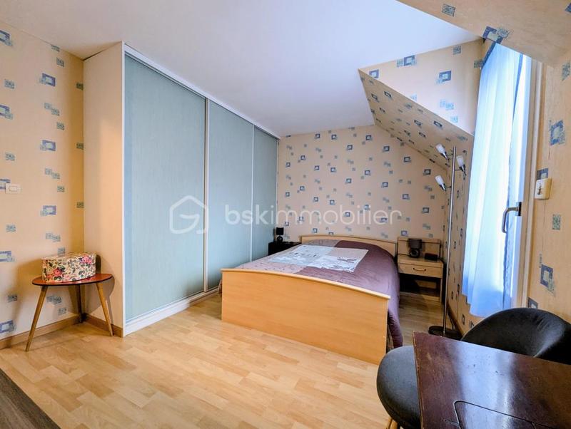 Maison - 121 m² - 6 pièces