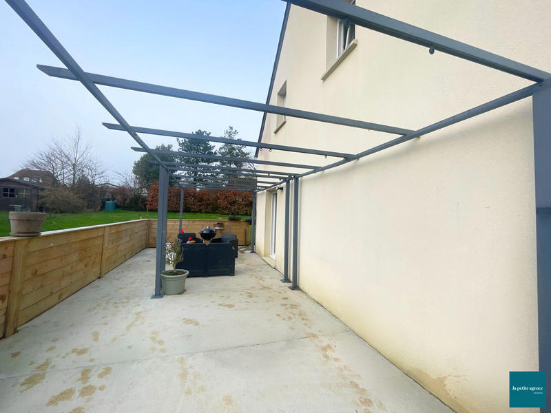 Maison - 88 m² - 4 pièces