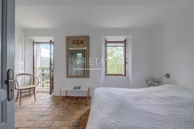 Villa - 200 m² - 5 pièces