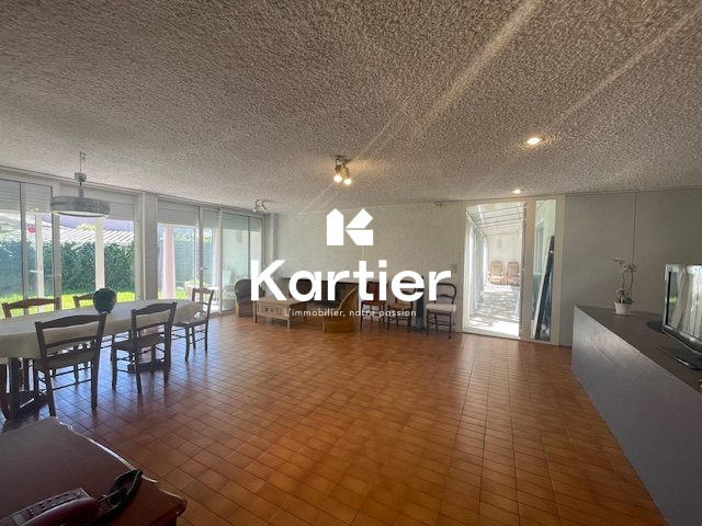 Maison contemporaine - 128 m² - 4 pièces