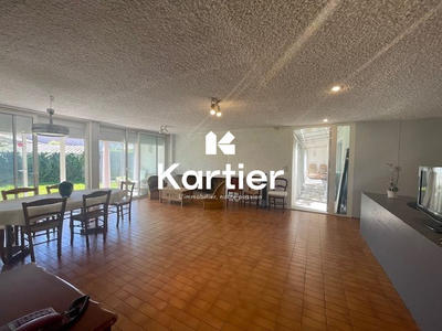 Maison contemporaine - 128 m² - 4 pièces