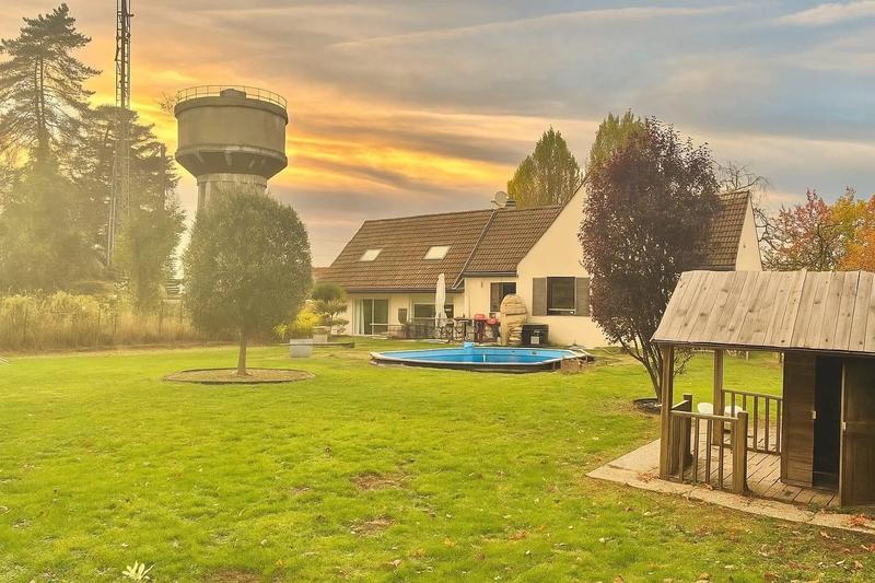 Maison - 145 m² - 6 pièces