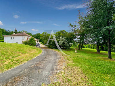 Maison - 150 m² - 7 pièces