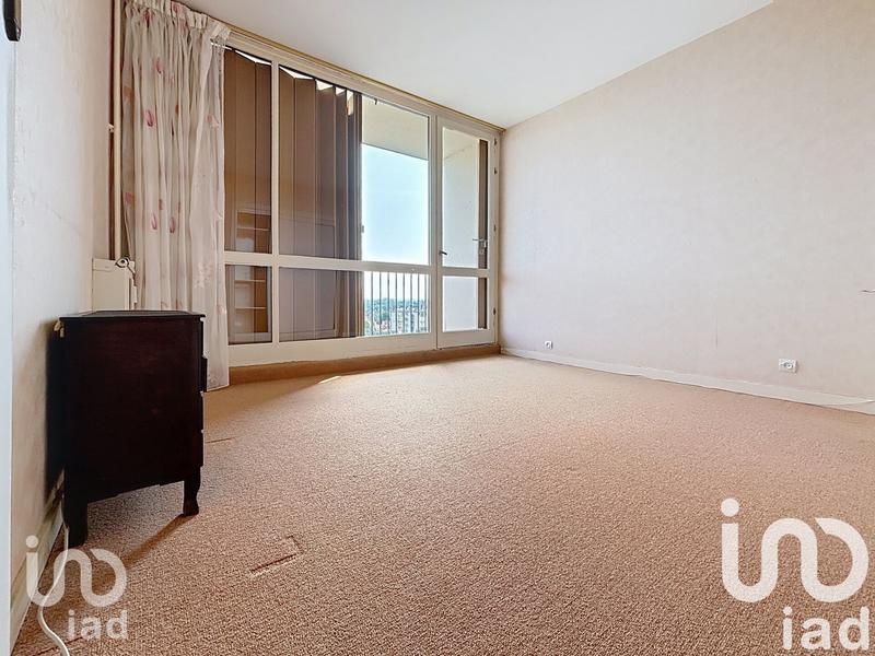 Appartement - 100 m² - 5 pièces