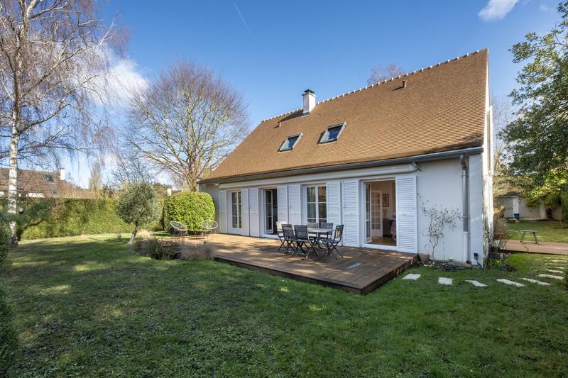 Villa - 161 m² - 6 pièces