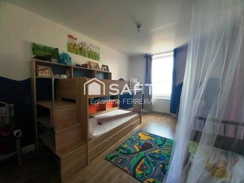 Maison - 566 m² - 15 pièces