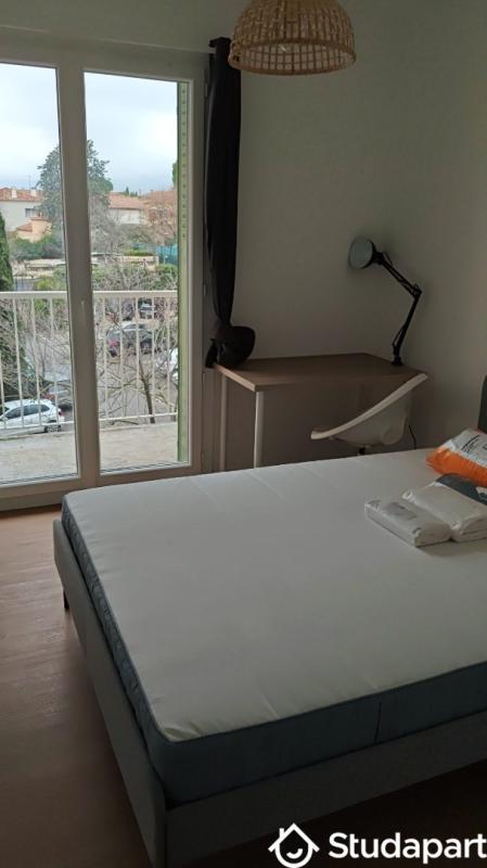 Chambre - 9 m² - 1 pièce