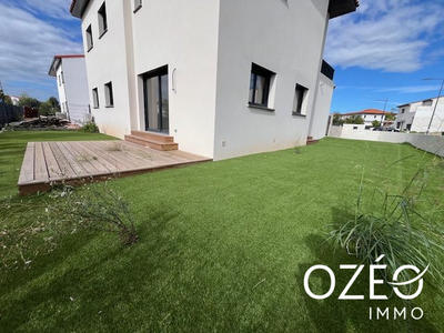 Appartement - 91 m² - 3 pièces