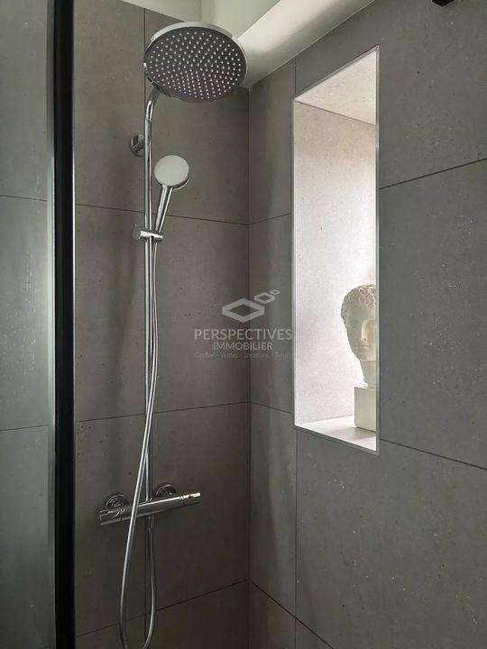 Appartement - 103 m² - 5 pièces