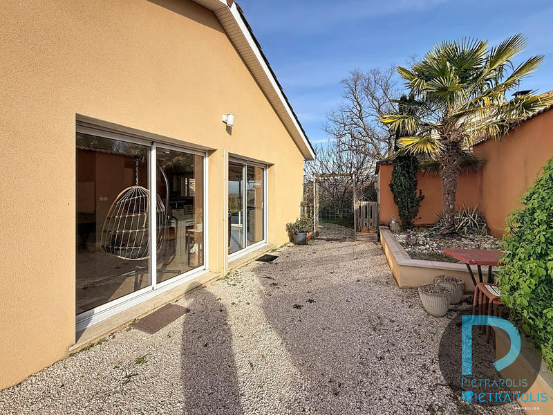 Maison - 97 m² - 4 pièces