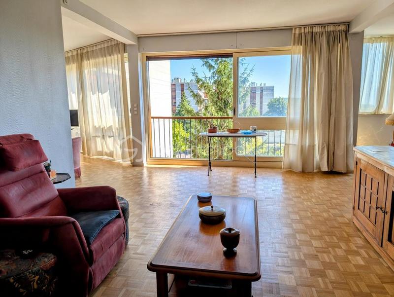 Appartement - 78 m² - 3 pièces