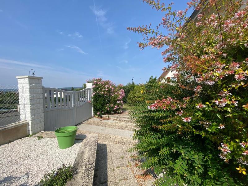 Maison traditionnelle - 106 m² - 4 pièces