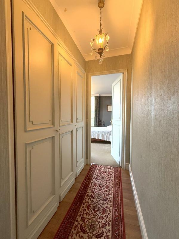 Maison de maîtres - 372 m² - 10 pièces