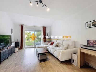 Maison - 83 m² - 4 pièces