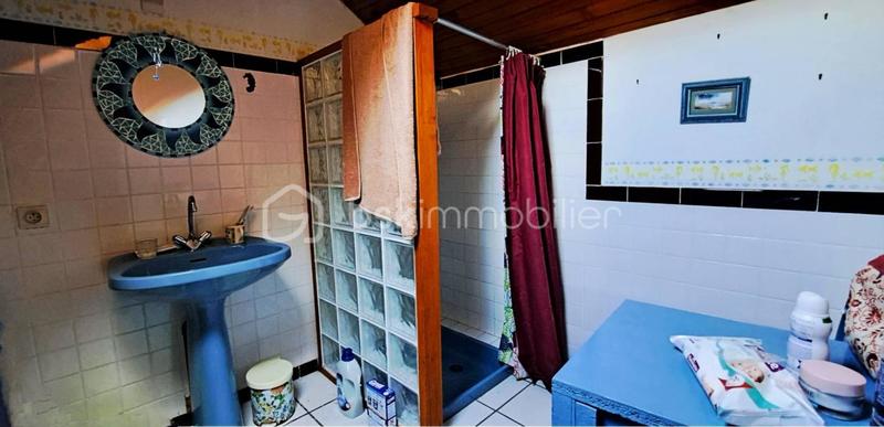 Maison en pierre - 94 m² - 4 pièces