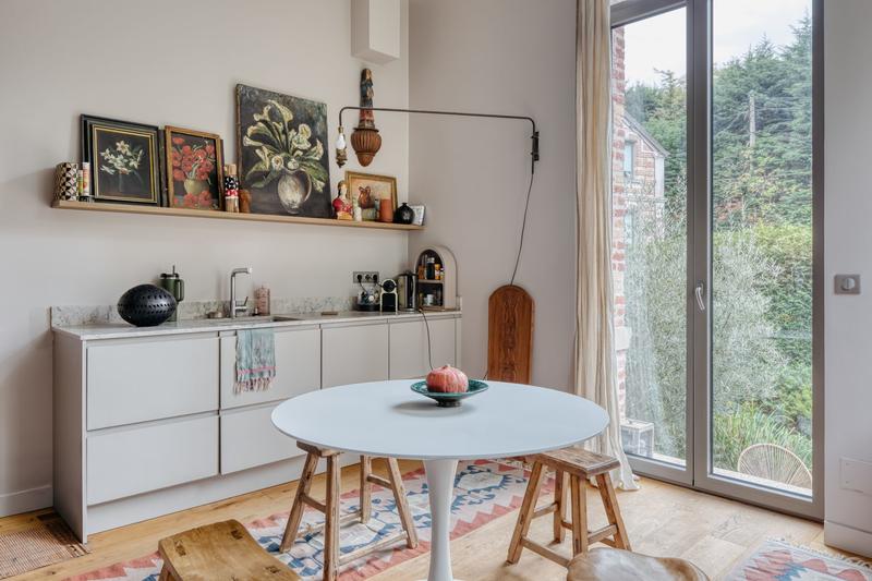 Maison - 313 m² - 13 pièces